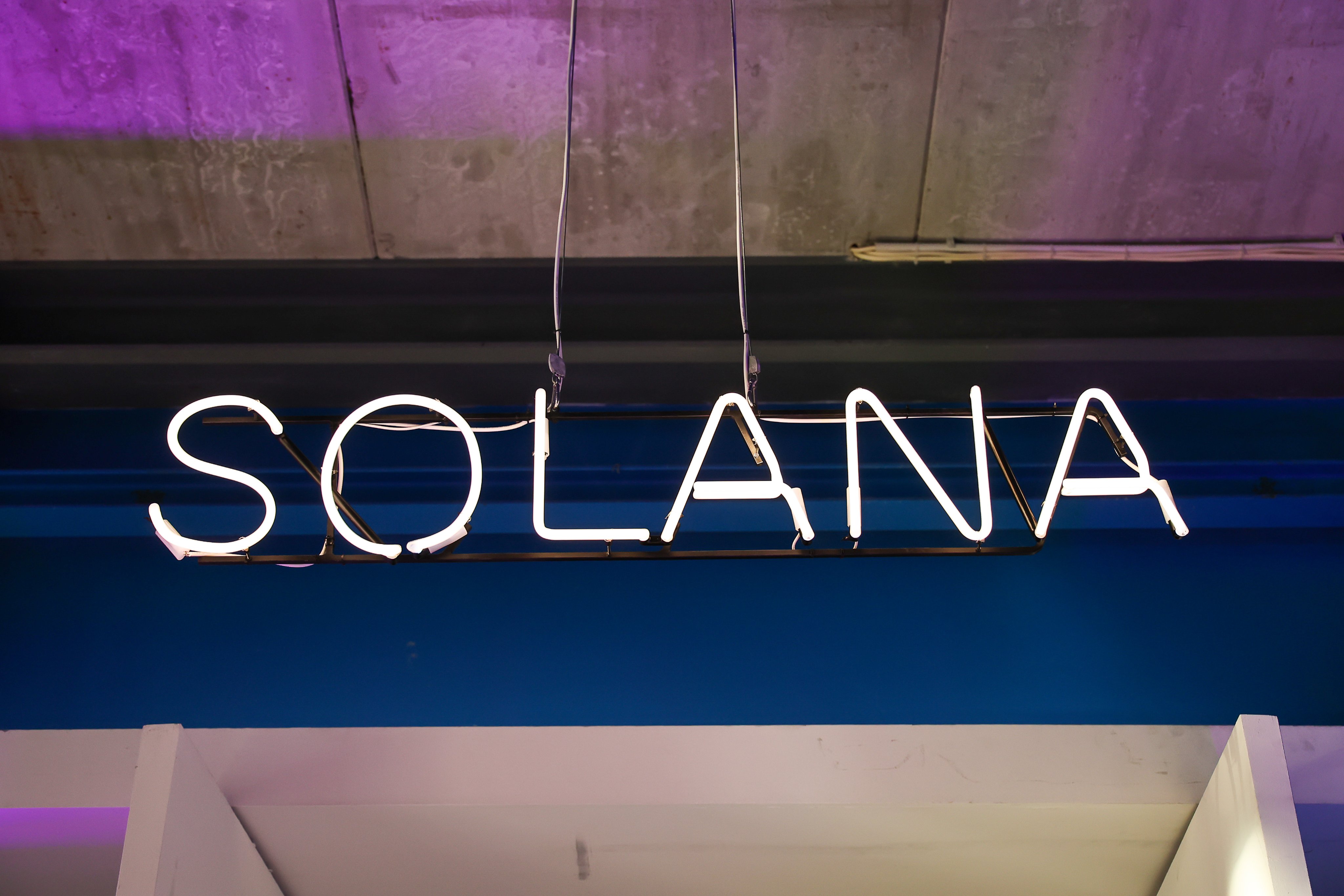 Solana Solana (SOL)