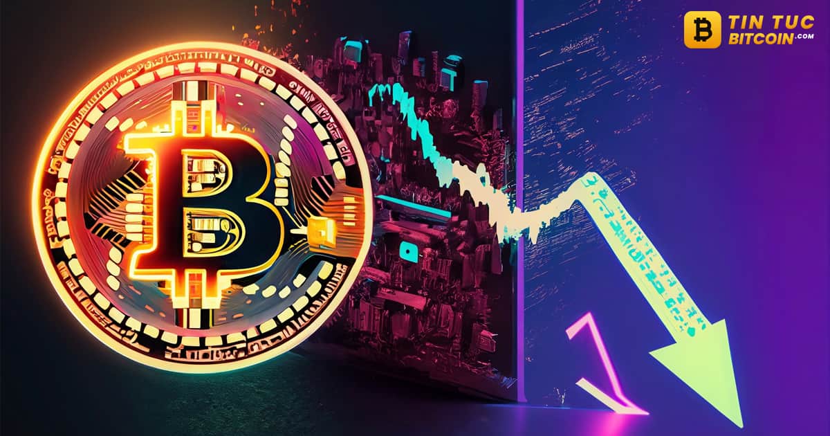 Bitcoin selling price has plummeted from 31,000 USD