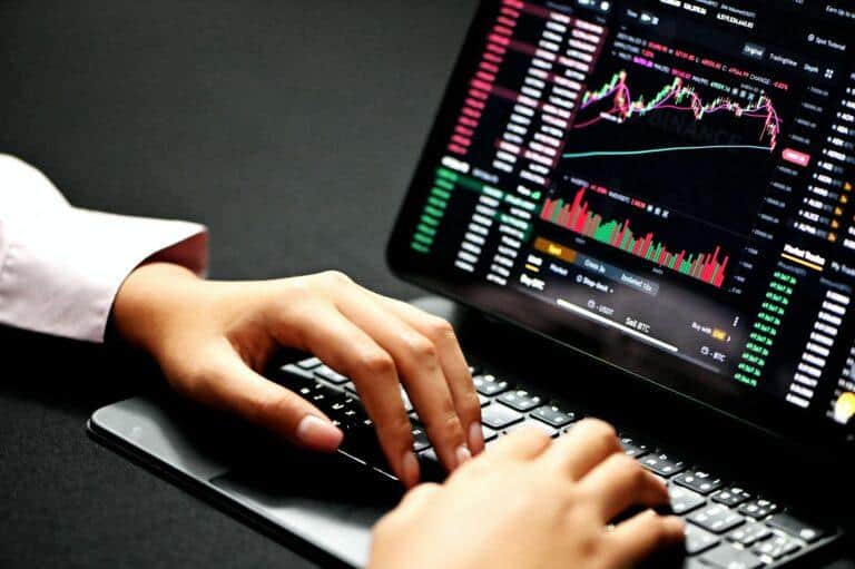 Binance Spot Market Share Drops for the First Time in five Months as Crypto Trading Volume Explodes in March