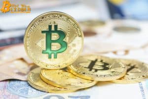Big cash begins flowing to Bitcoin