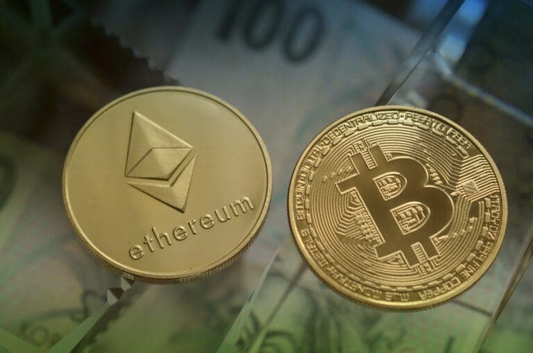 $BTC and $ETH Accepted as Payment Methods for Top Business School Blockchain Course