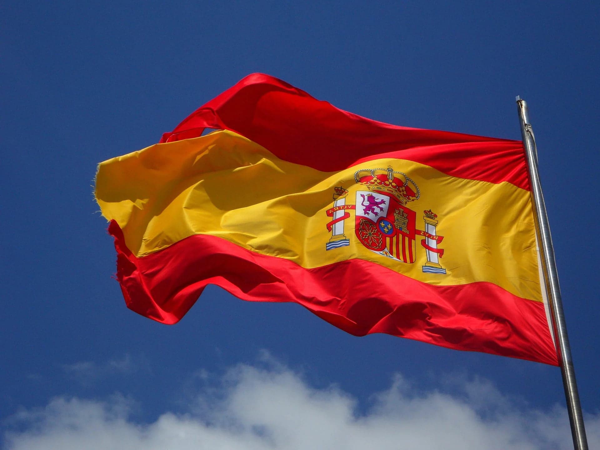 Binance stops providing derivatives in Spain