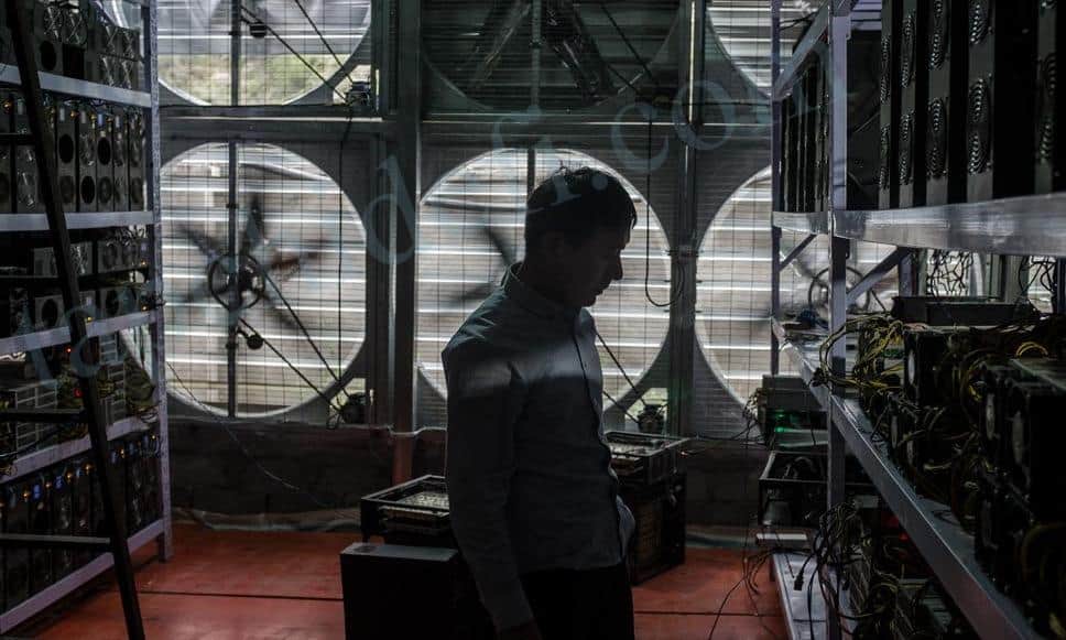 Chinese Bitcoin Mining Company Delivers First Machines to Kazakhstan