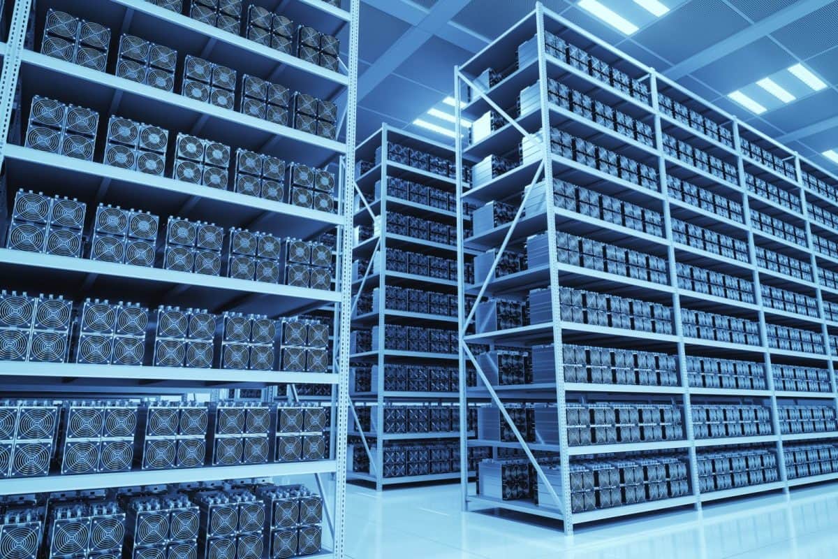 Bitcoin and Ethereum hashrates are exhibiting optimistic indications of recovery