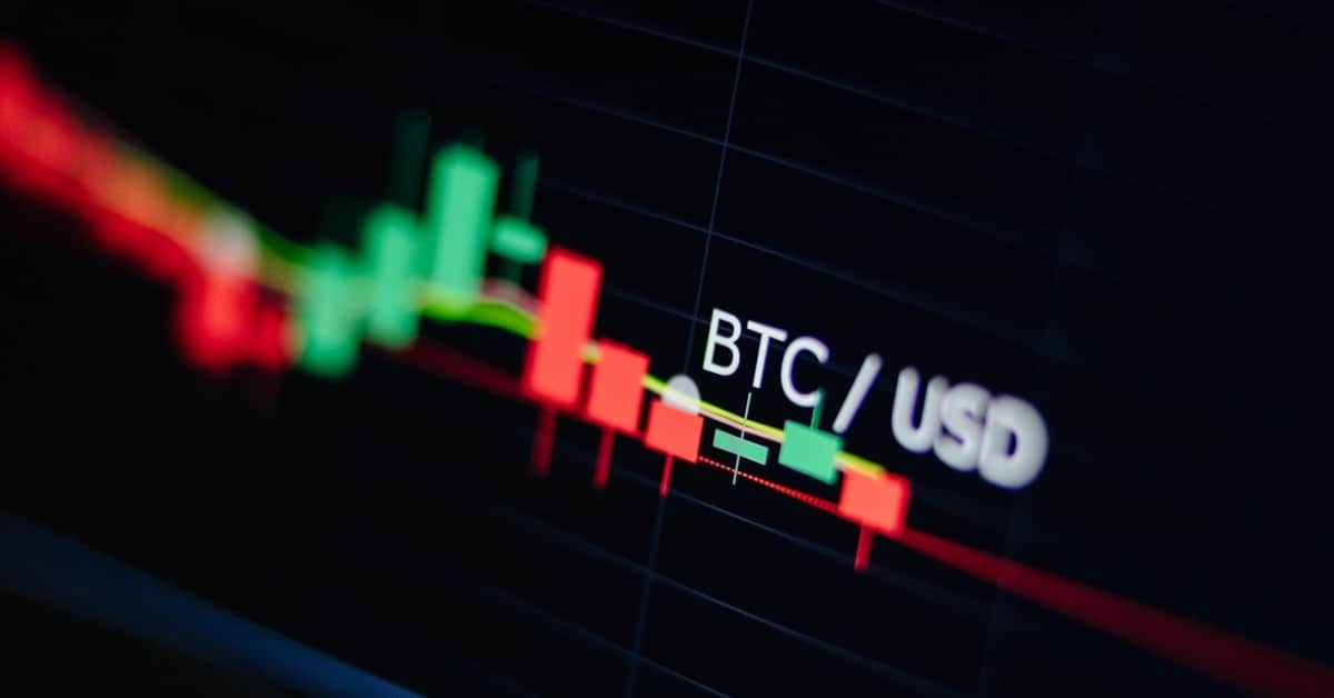 Bitcoin withdrawals from centralized exchanges raise to a hundred,000 BTC per month
