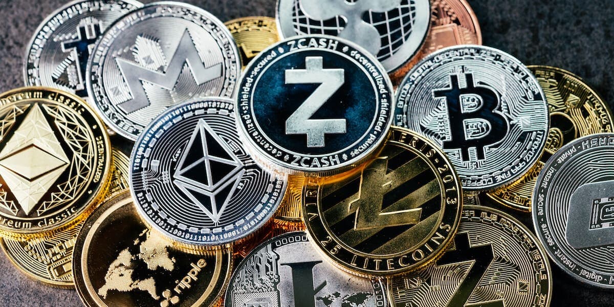 Survey: More than 50% of shoppers want to pay out with cryptocurrency