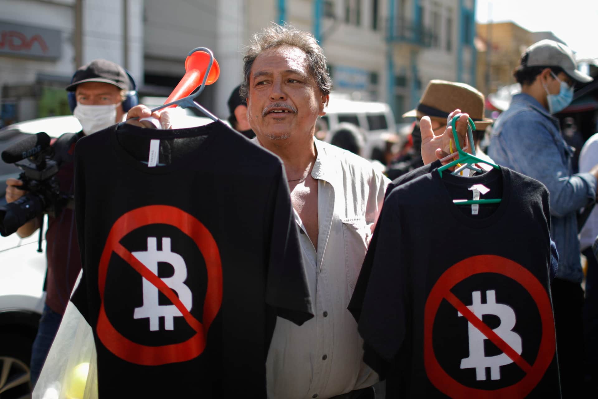 El Salvador protesters burn up Bitcoin ATMs to protest President Nayib Bukele