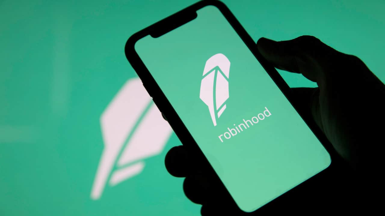 Robinhood helps make enjoyable of making it possible for consumers to deposit and withdraw cryptocurrencies