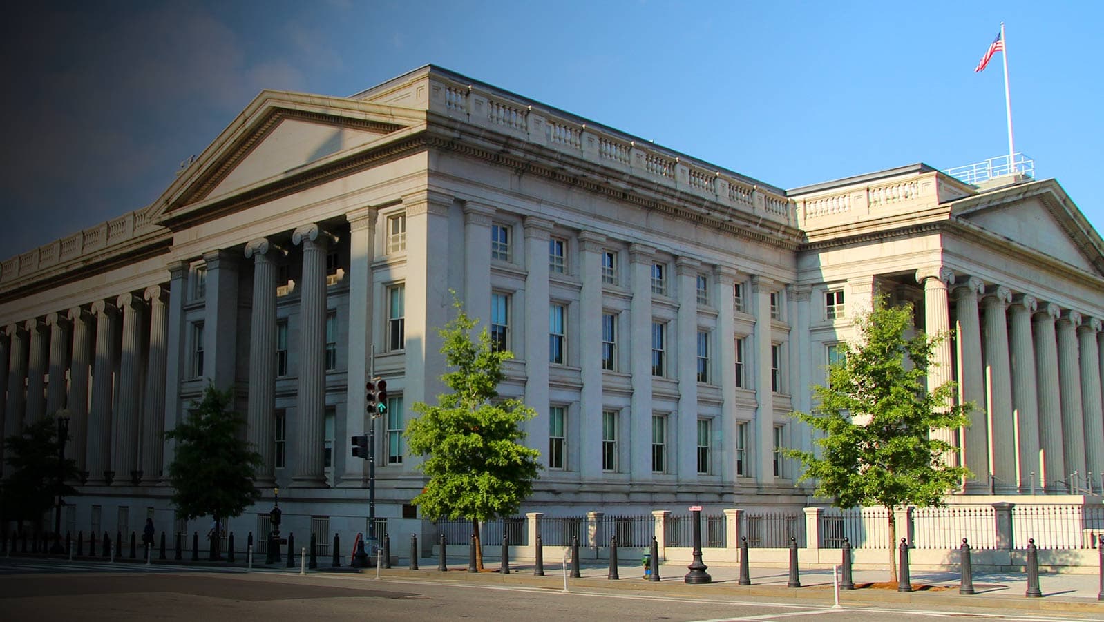 US senators are asking the Treasury Department to examine cryptocurrency mining