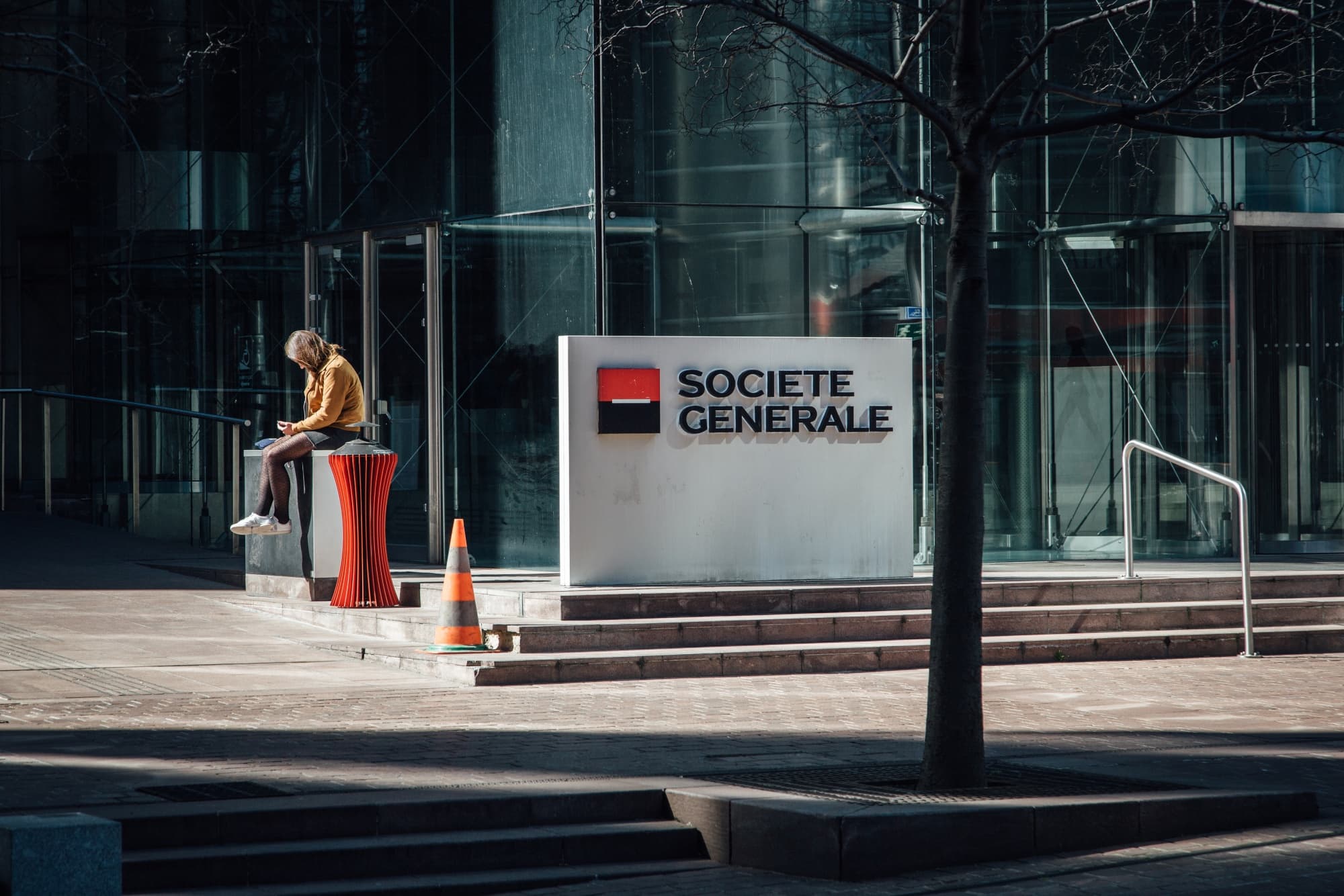 Societe Generale Bank information a “historic” twenty million DAI loan on MakerDAO
