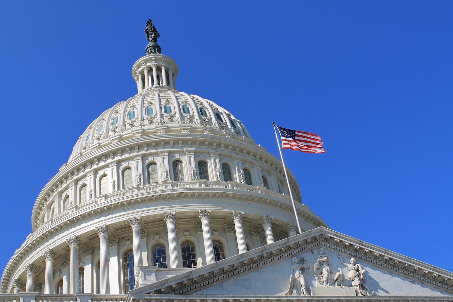 US Congressman Introduces Bill to “Ease” Regulations for Cryptocurrency Projects
