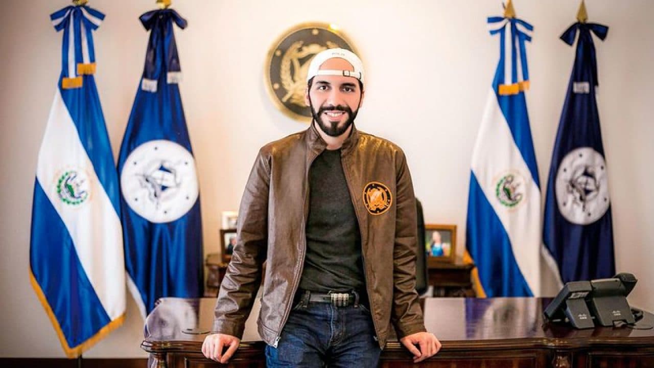 El Salvador’s president rejects criticism of the Bank of England’s adoption of Bitcoin