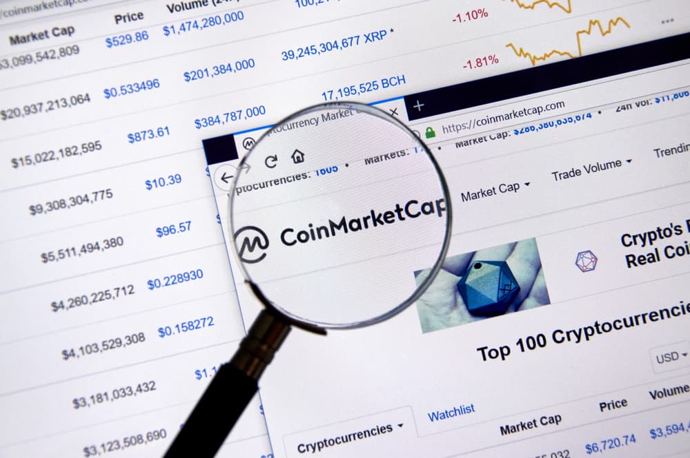 Crypto․com CEO Accuses CoinMarketCap Of Arbitrarily Classifying Exchanges “Creepy”