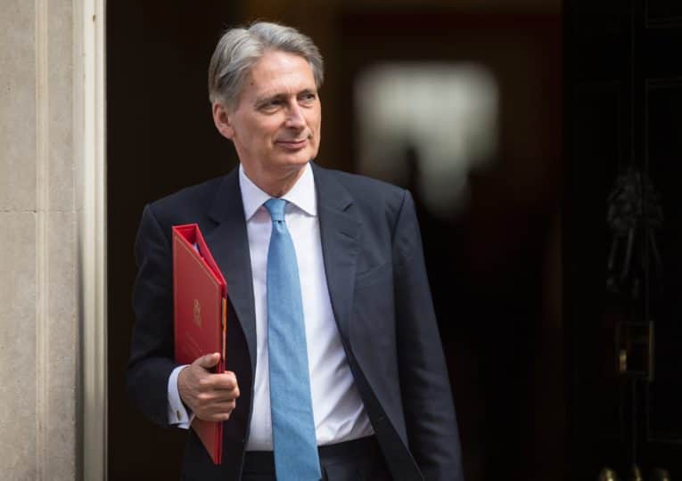 Former United kingdom Prime Minister Warns Cryptocurrency Investments Are Like “Gambling”