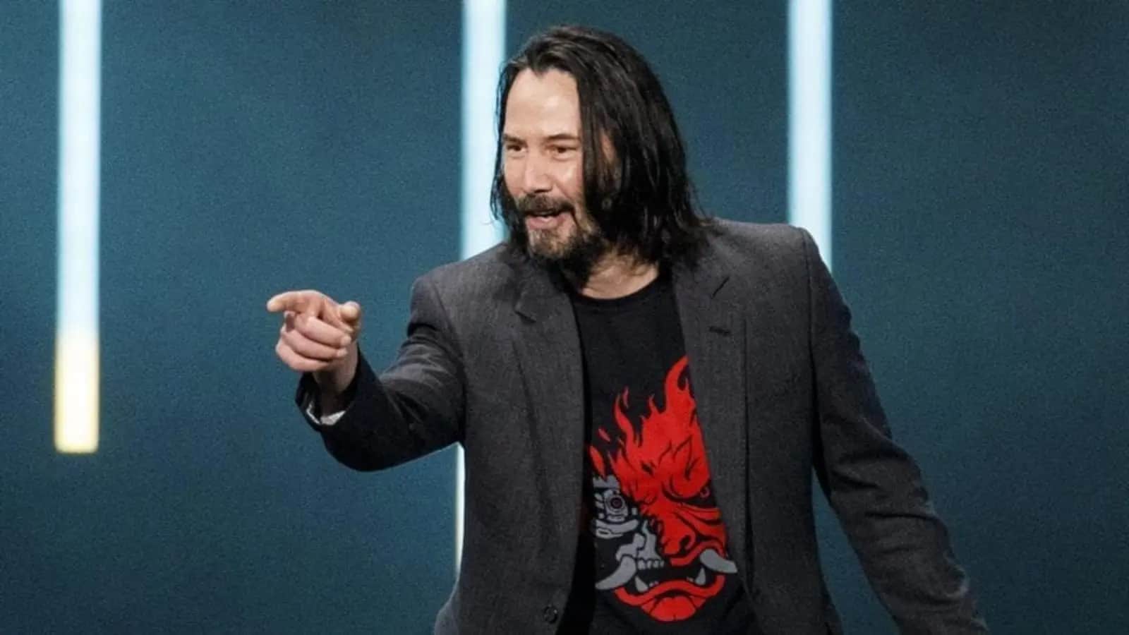 “Matrix” star Keanu Reeves owns cryptocurrency, “critiques” NFT and metaverse