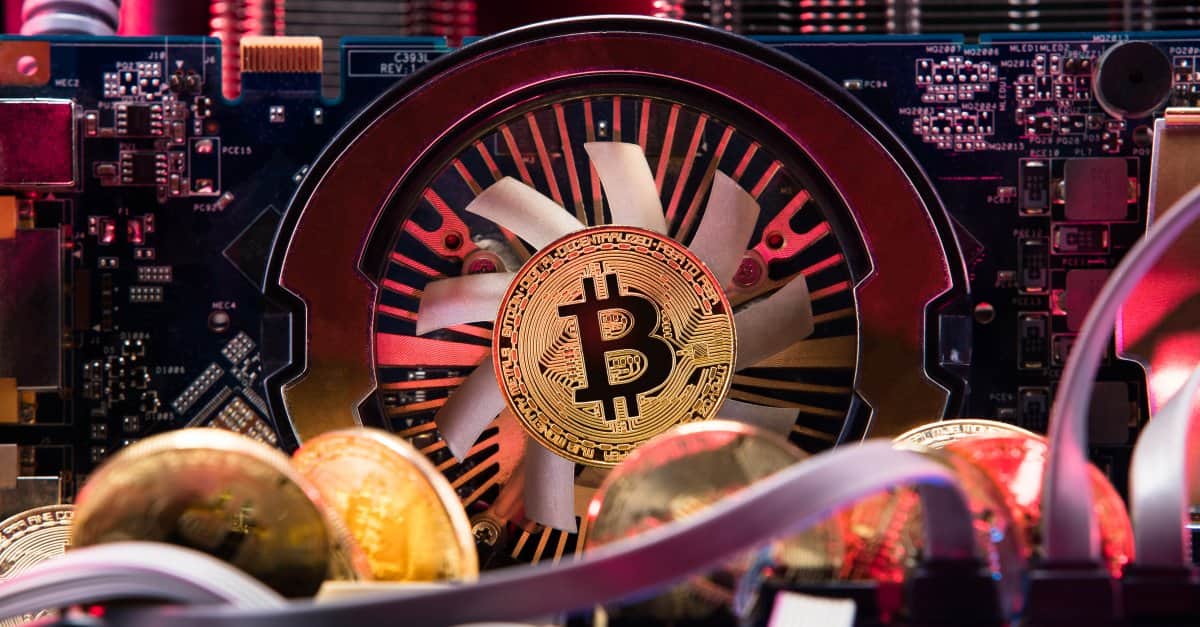 Two core members of Bitcoin Core have announced their departure from the venture