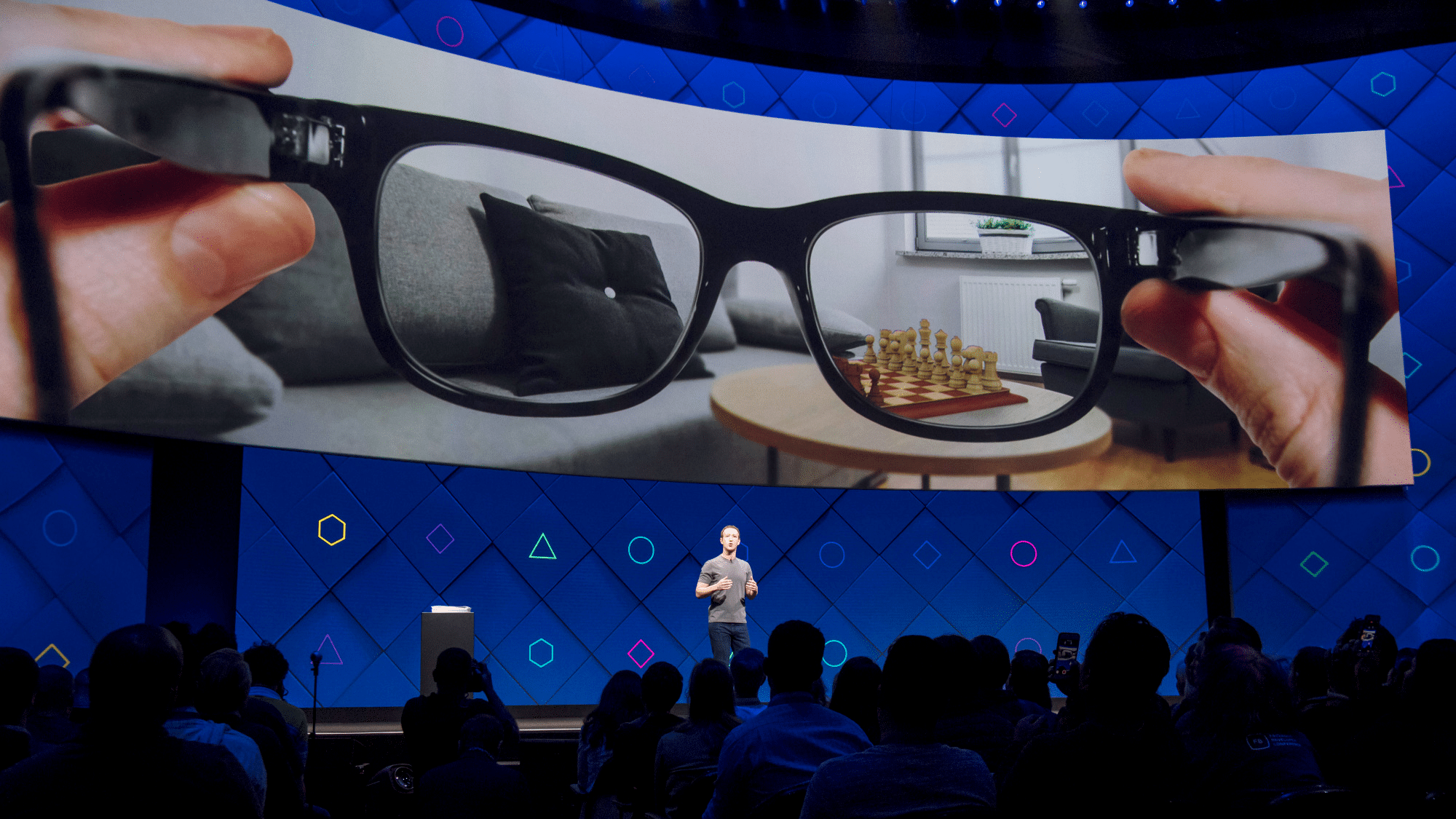 Facebook’s metaverse division misplaced almost $ three billion in the to start with quarter of 2022
