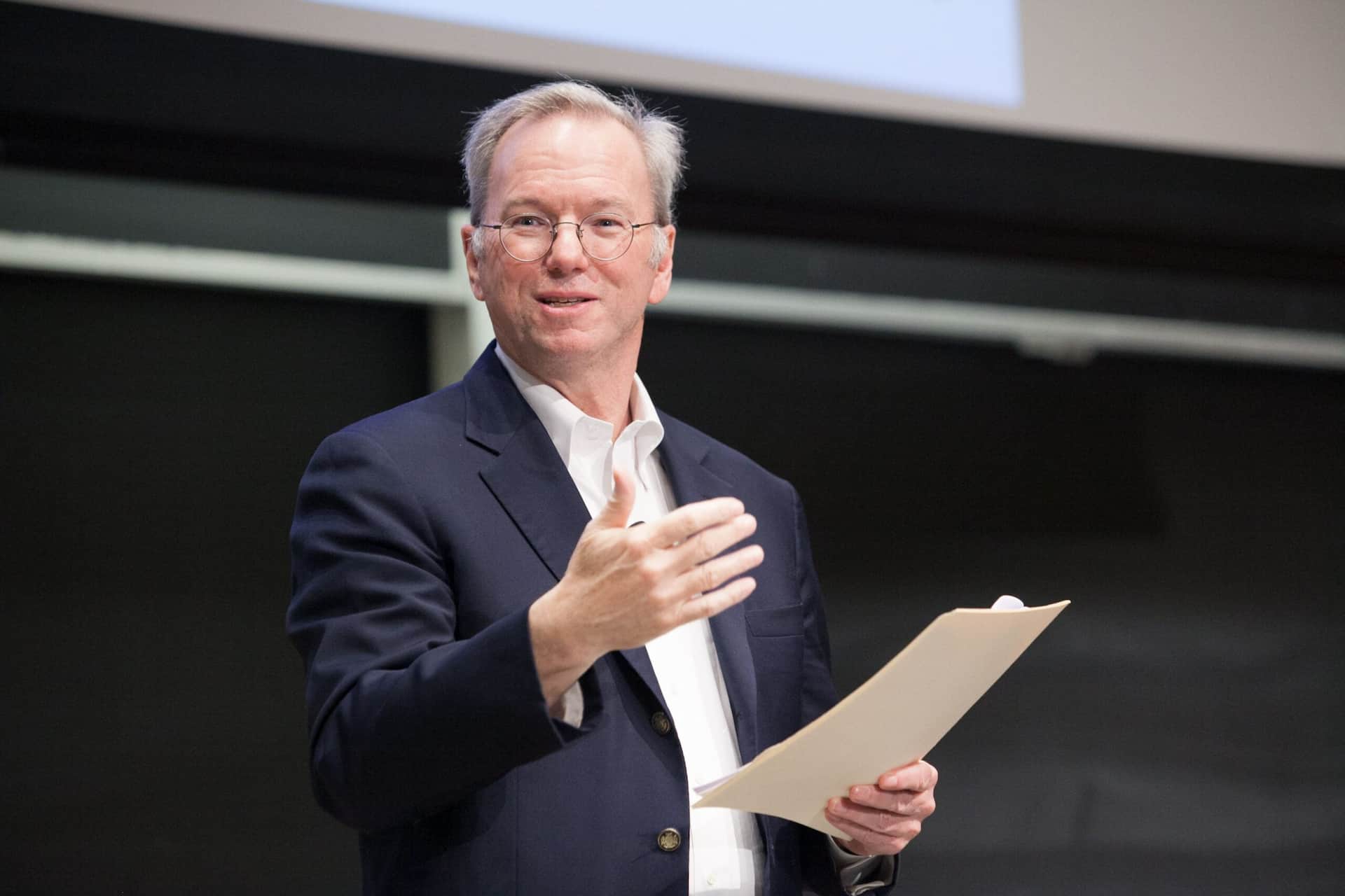 Former Google CEO Feels “Optimistic” About Web3, Which Reveals It Has Invested In Cryptocurrency