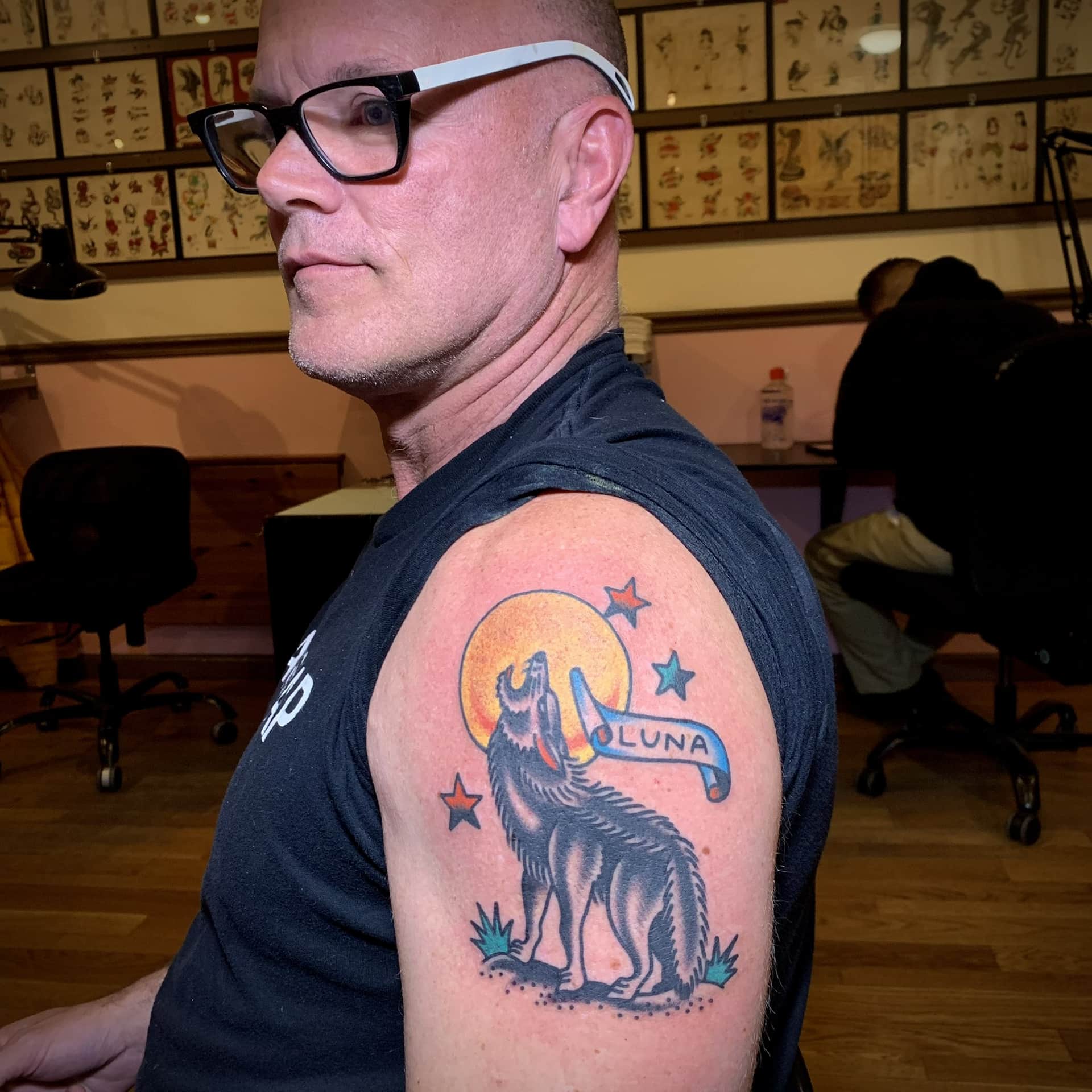 Billionaire investor 1st tattooed LUNA on arm right after “collapse”