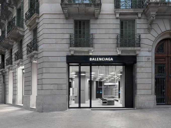 French substantial vogue brand Balenciaga accepts payments in Bitcoin and Ethereum