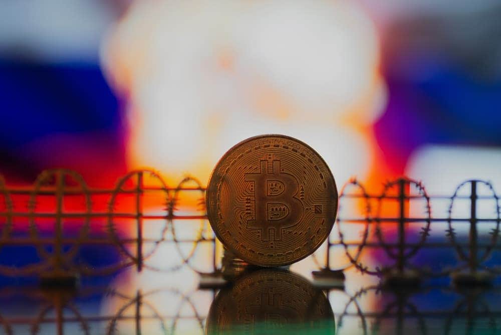The strategist warns that governments are “undermining” the Bitcoin life-style