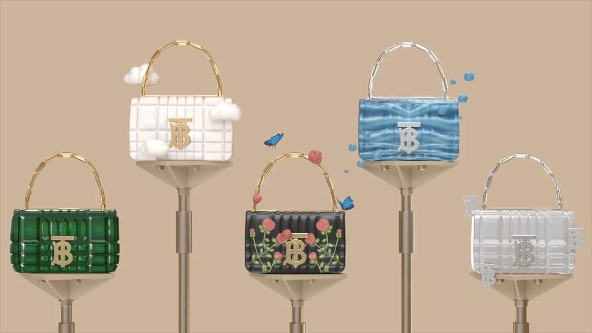 Burberry virtual bag “single explosion” on Roblox