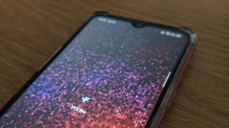 Berkshire Hathaway VP Shares His Thoughts On Crypto After FTX Crash