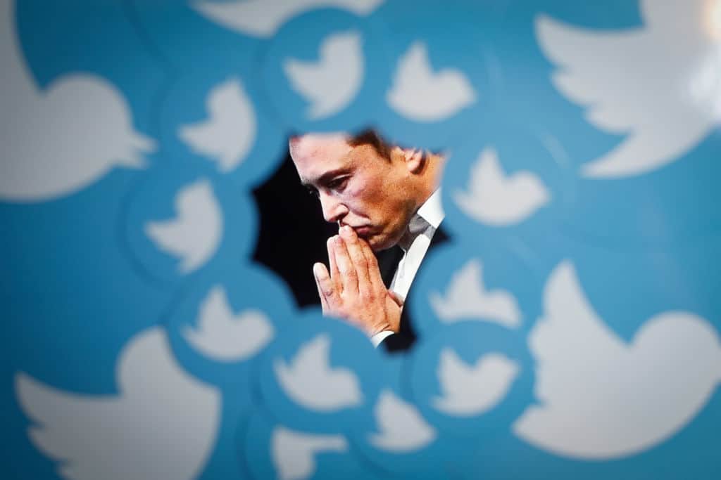 Twitter is about to let a lot more yellow and gray checkmarks