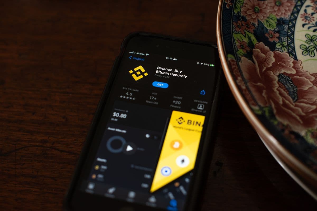 Binance Blocks Account Withdrawals “Suddenly Benefiting From Market Volatility”