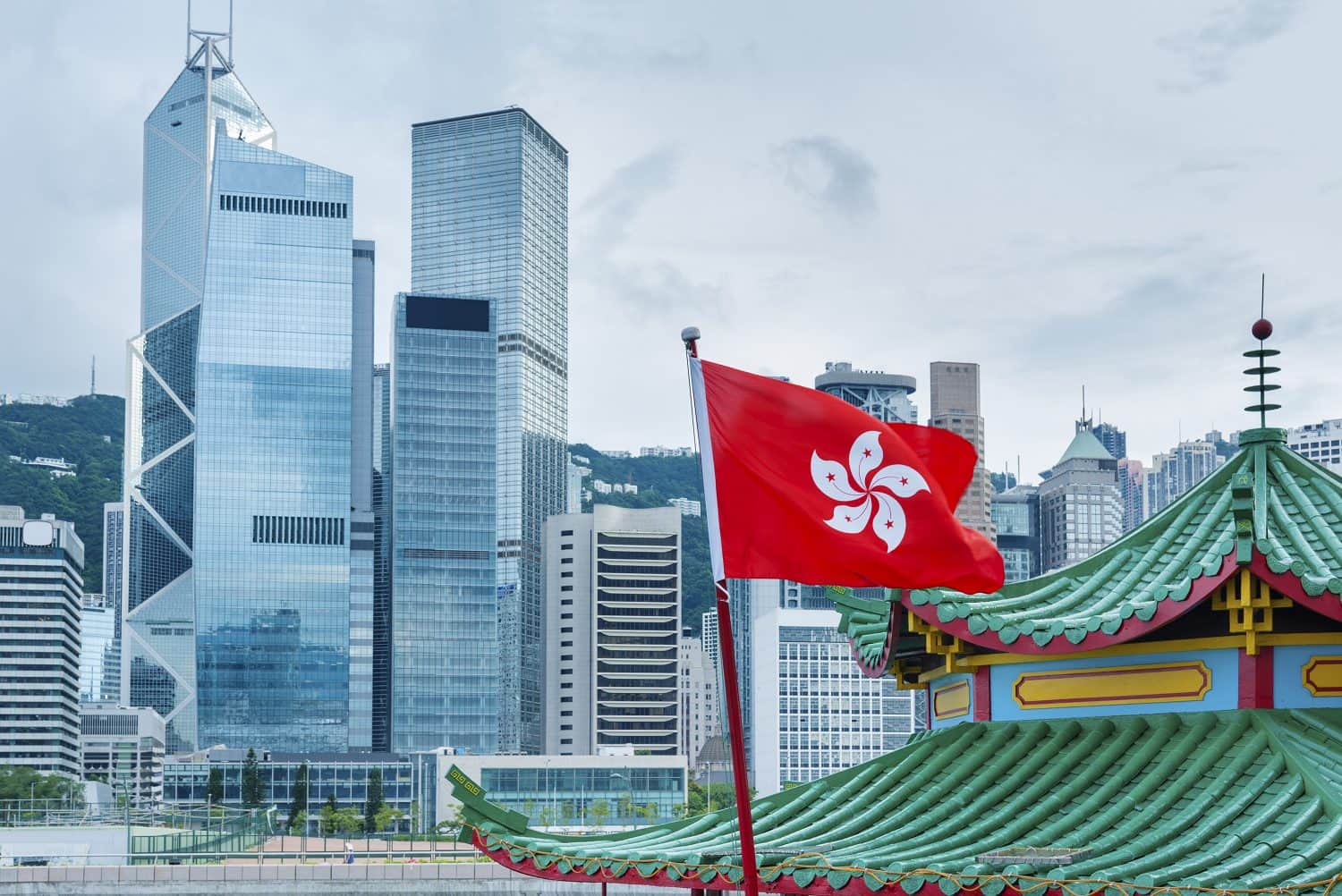 Rumor: China reopens to crypto, starting up from Hong Kong – The CEO of Coinbase reacts strongly