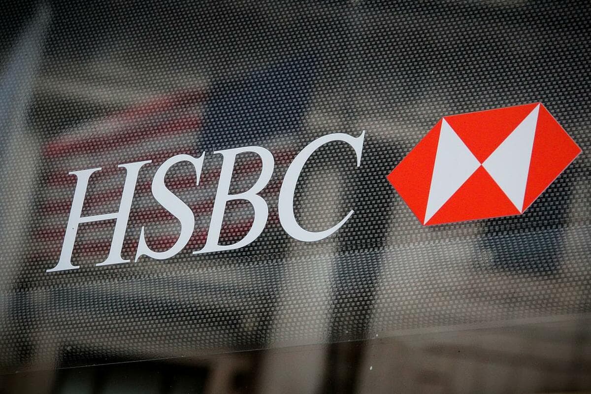 HSBC Bank bans consumers from getting cryptocurrencies with its credit score card
