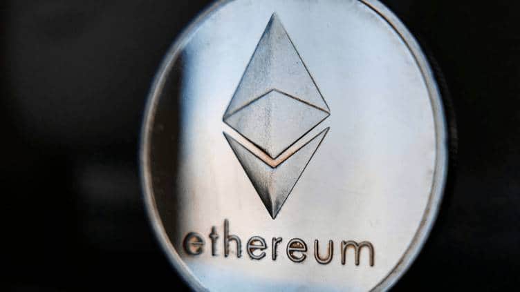 A researcher suggests acquiring ETH rather of BTC just before the SEC approves the ETF