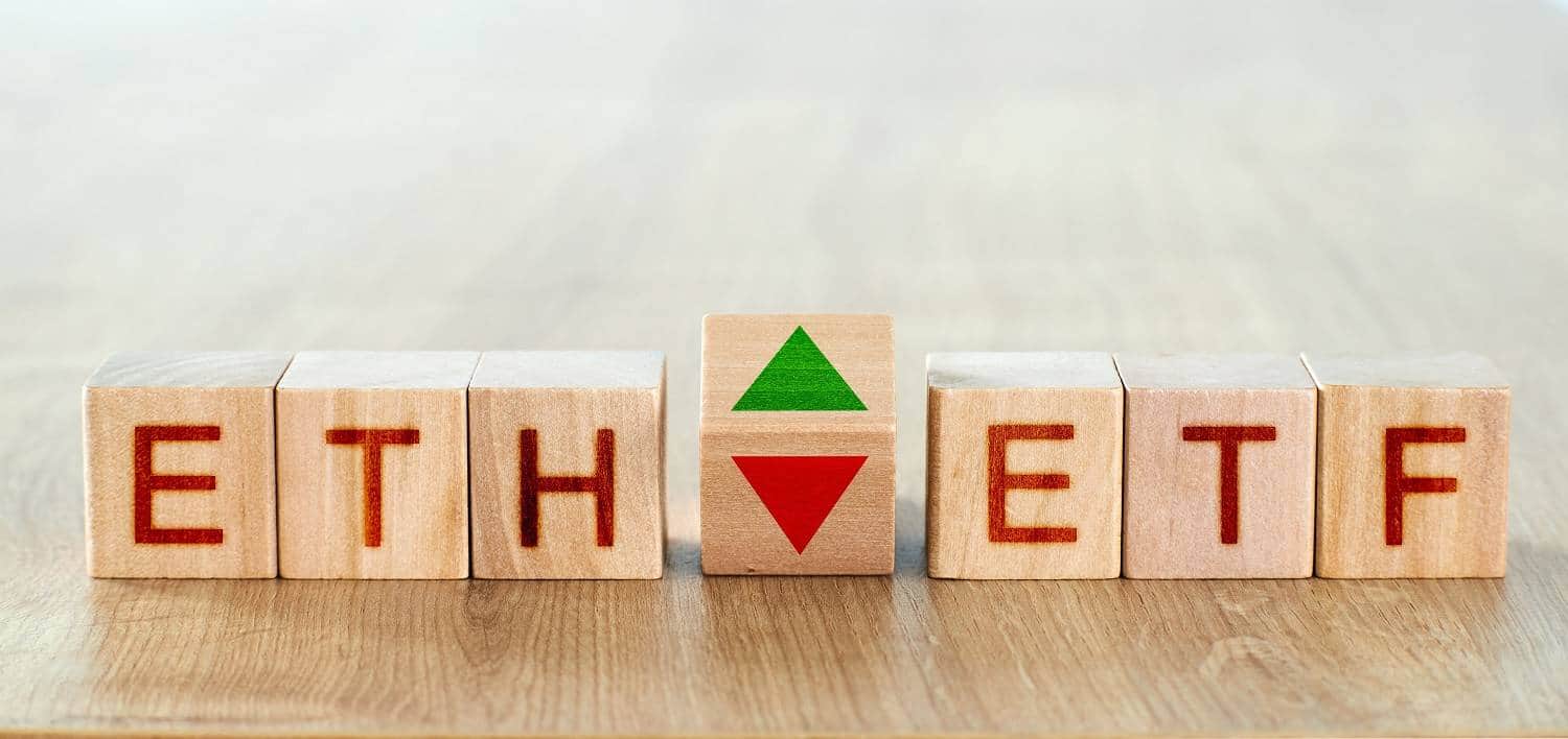 The SEC delays two Ethereum spot ETF proposals from ARK Invest and VanEck
