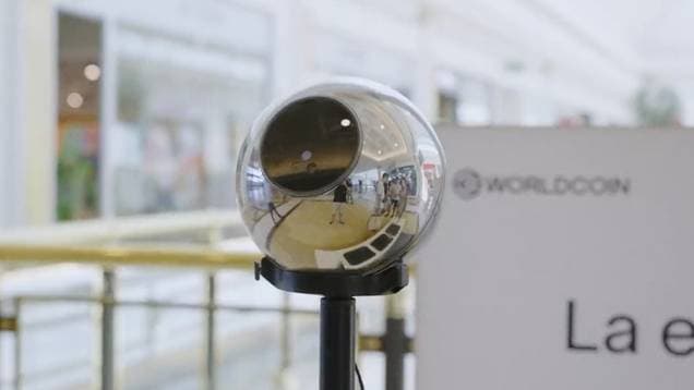 Worldcoin announces the transition of payments for operators from USDC to WLD