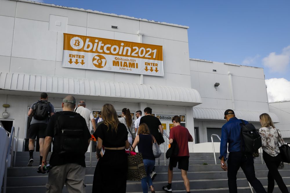 Bitcoin 2021 is in danger of becoming an event "super infectious" Covid-19