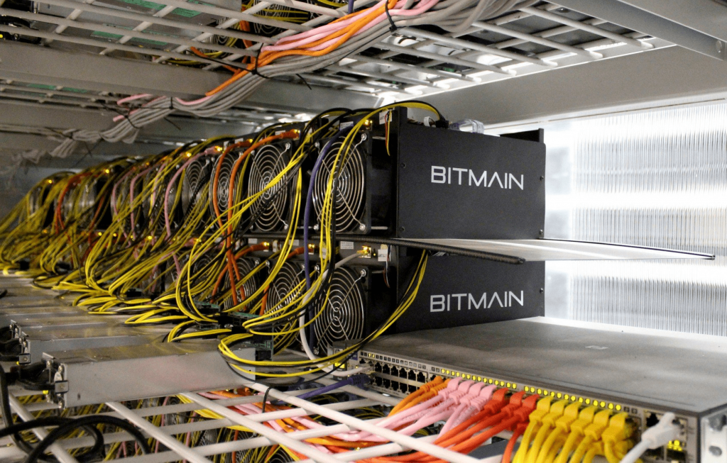 Bitmain Stops Selling Bitcoin Miners to Help Offload Chinese Miners' Equipment