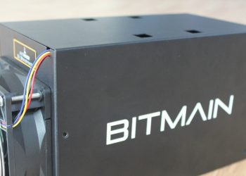 Bitmain suspends new orders amid exploding supply of “old miners”