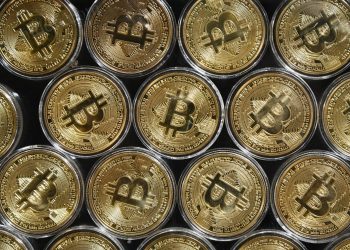 Cryptocurrency Market June 14: Bitcoin Moves Higher, Ethereum and Altcoins Show Positive Signs
