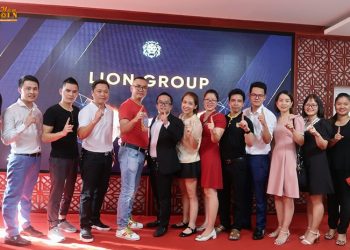 Police warn about Lion Group financial institution