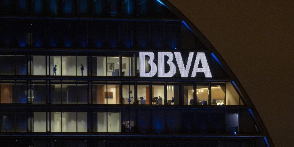 Spanish bank BBVA opens Bitcoin trading service to private banking customers in Switzerland