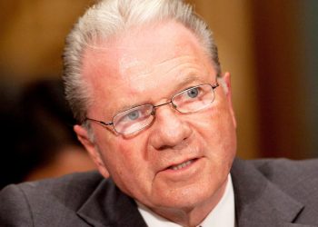 Billionaire Thomas Peterffy admits to investing in cryptocurrencies