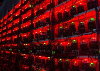 The difficulty of the Bitcoin mining algorithm recorded the largest decline in history