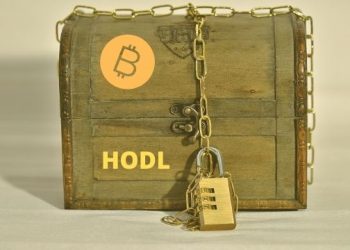 37% of US investors would not sell cryptocurrencies even in financial trouble