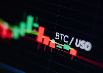 Bitcoin withdrawals from centralized exchanges increase to 100,000 BTC per month