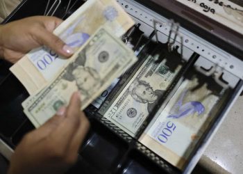 Poly Network's attackers begin to pay back