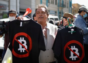 El Salvador protesters burn Bitcoin ATMs to protest President Nayib Bukele