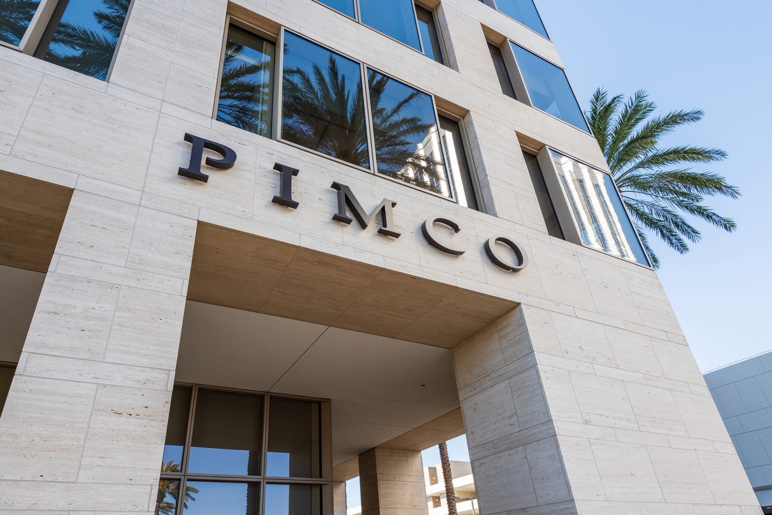 $ 2.2 trillion asset manager PIMCO plans to buy cryptocurrencies