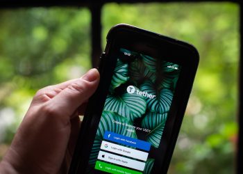 Bloomberg publishes "shocking" report on stablecoin Tether (USDT)