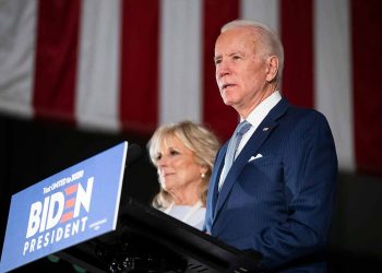 President Joe Biden signs temporary funding bill to prevent government shutdown - Bitcoin already "blue"