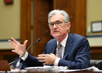 Fed will keep interest rates unchanged, cut bond purchases next month "lifted up"